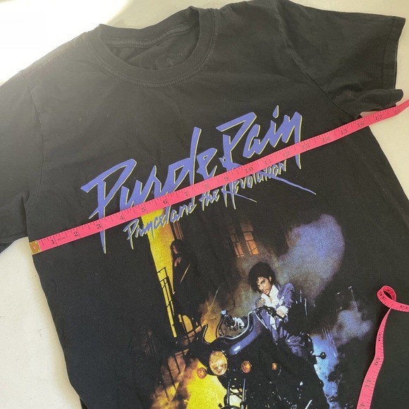 Official Graphic Prince and‎ the Revolution Purple Rain T- Shirt Fitted Small - Picture 4 of 7